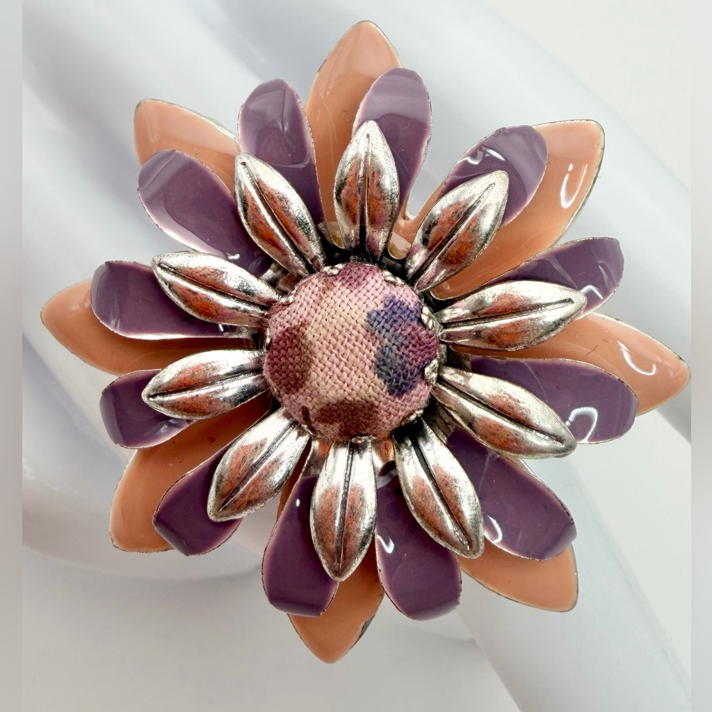 Bohm Statement Ring